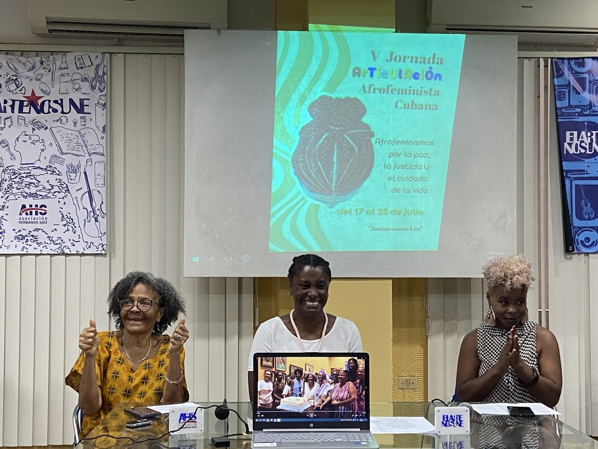 La quinta Jornada de la Articulación Afrofeminista Cubana celebra cinco años de trabajo articulado para visibilizar los aportes de las mujeres afrodescendientes y promover la justicia racial y de género en Cuba.