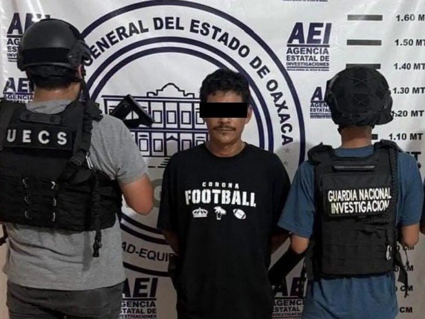 El detenido identificado como A.S.A., es acusado de perpetrar el ataque a la consejera de la asamblea estatal de Partido de la Revolución Democrática, Lizbeth González López, en la colonia El Porvenir.