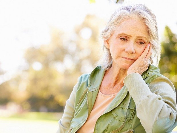 La prevalencia de demencia en personas de más de 60 años se estima en 7,9 por ciento, siendo más frecuente en mujeres (9,1%) que en hombres (6,9%).